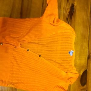 A half sleeve sweater